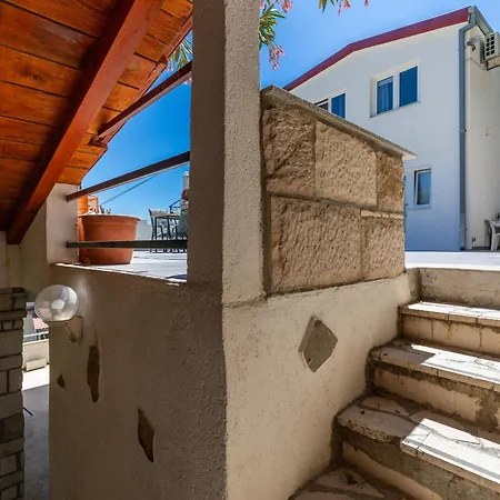 By The Sea Duce, - 2758 Apartament Omiš